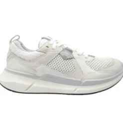 830773 Biom 2.2 Shoe - White