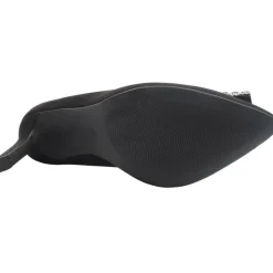 22428 Block Heel Court - Black