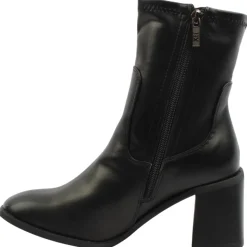 143421 Boot - Black