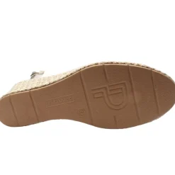 10635 Closed Toe Sandal - White