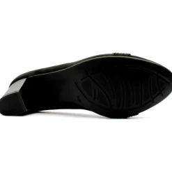 22467 Court Shoe - Black Suede