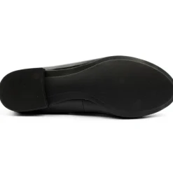 22102 Flat Pomp - Black