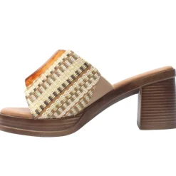 172522 Heeled Mule - Beige