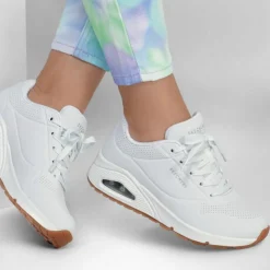 73690 Laced Shoe - White