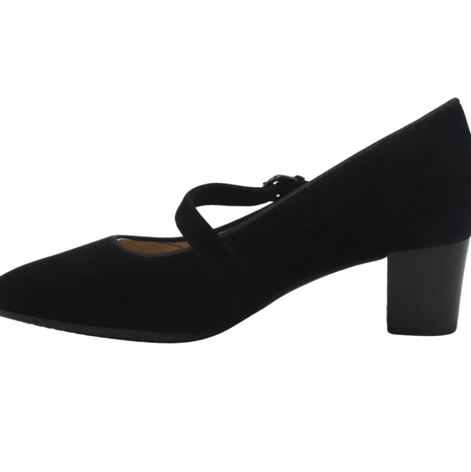 22310 Shoe - Black Suede
