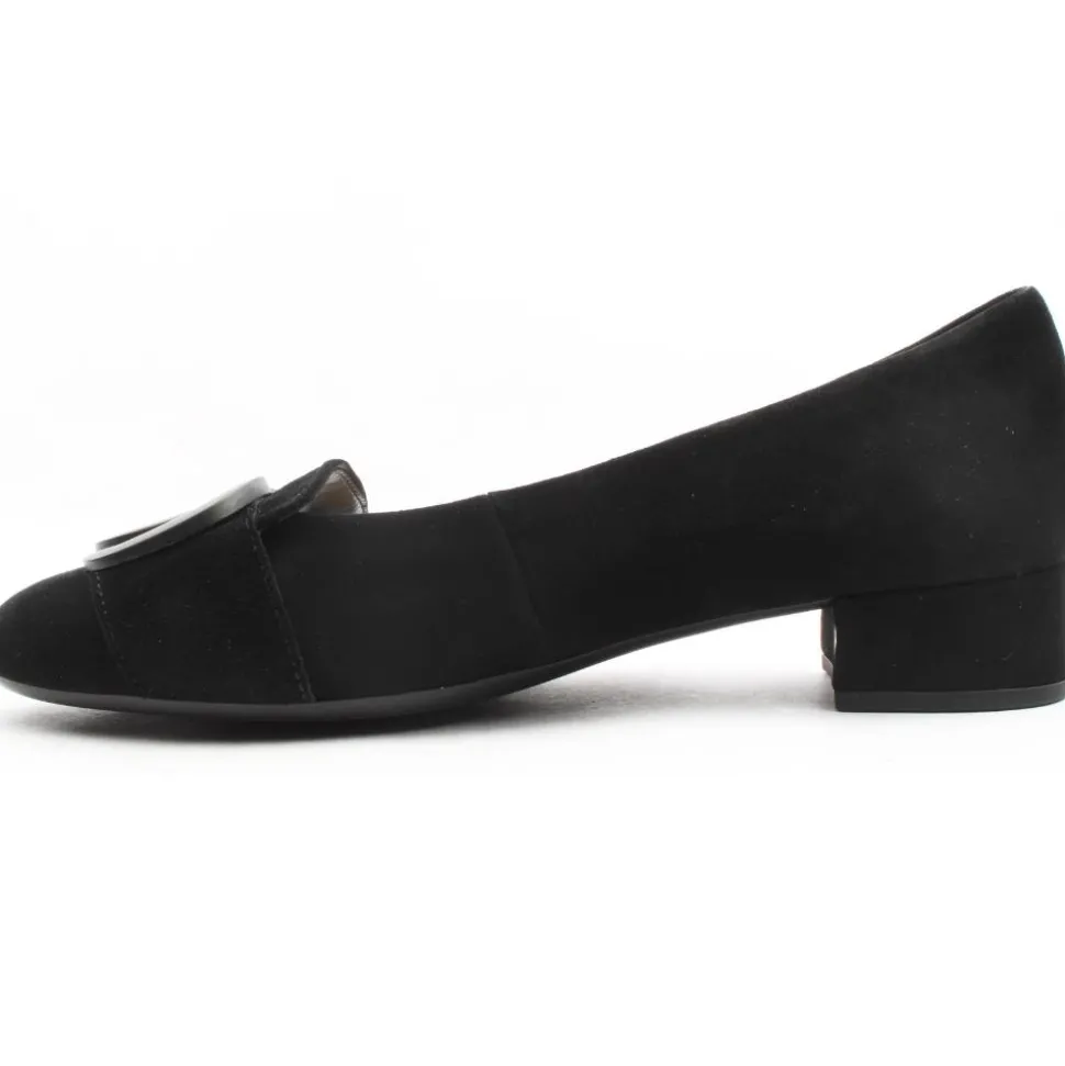 51323 Shoe - Black Suede