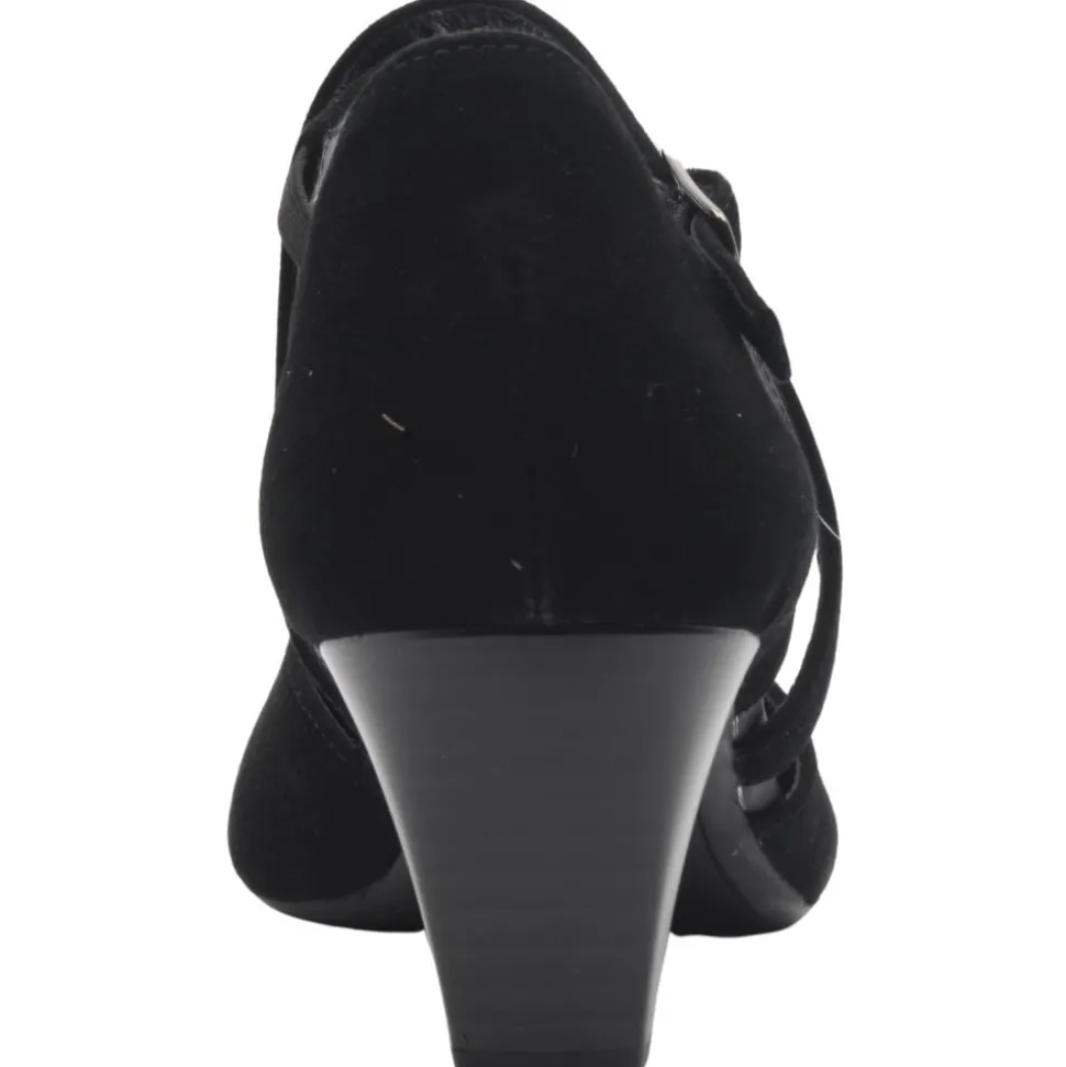 01363 Shoe - Black Suede