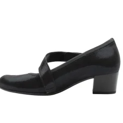 56149 Shoe - Navy Multi