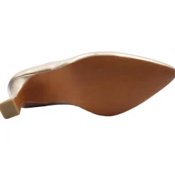 22420 Shoe - Platinum