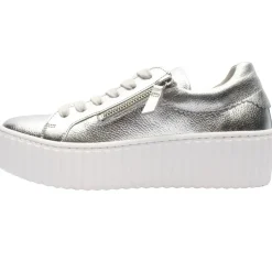63200 Shoe - Silver