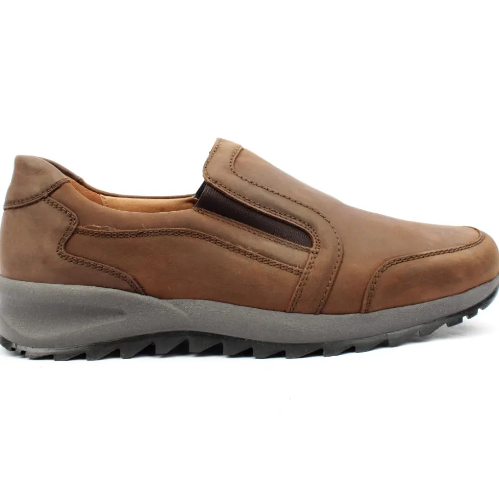 388502 Slip On - Brown