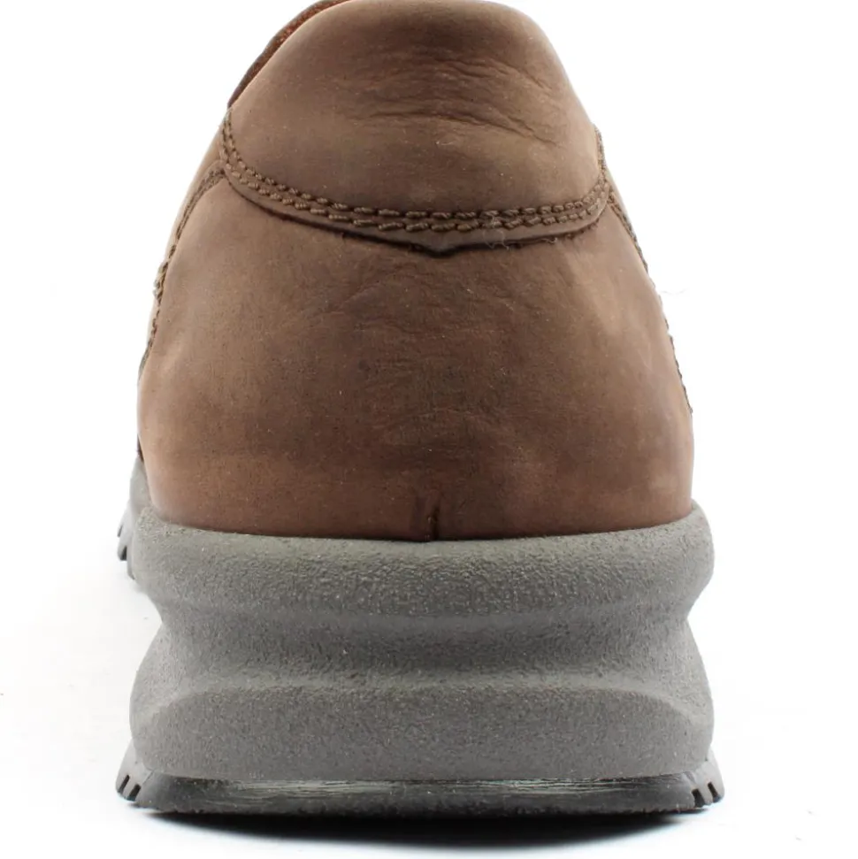 388502 Slip On - Brown