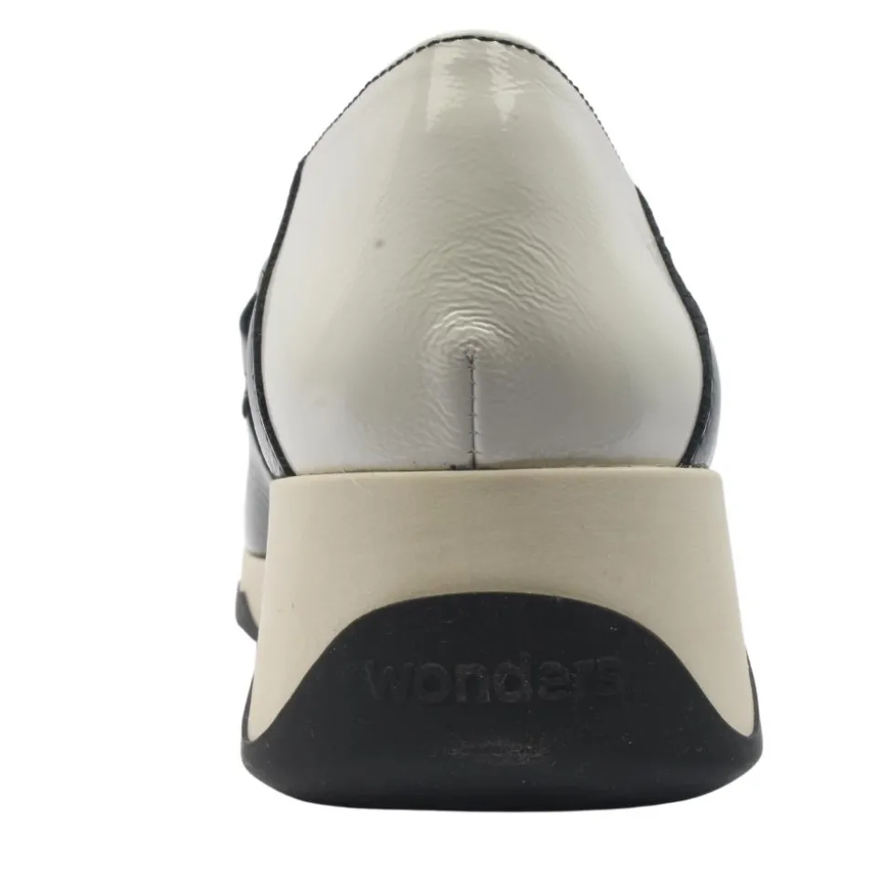 C7603 Shoe - Black/White