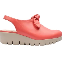 C33315 Shoe - Coral