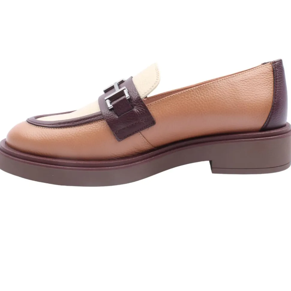 Ch1243614 Shoe - Taupe