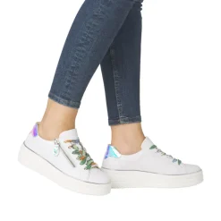 D1c06 Shoe - White Silver