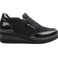 6G242 U387 Shoe - Navy