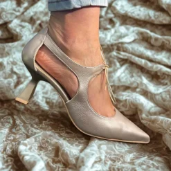 Hv253934 Shoe - Gold