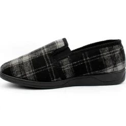 Karl Slipper - Black