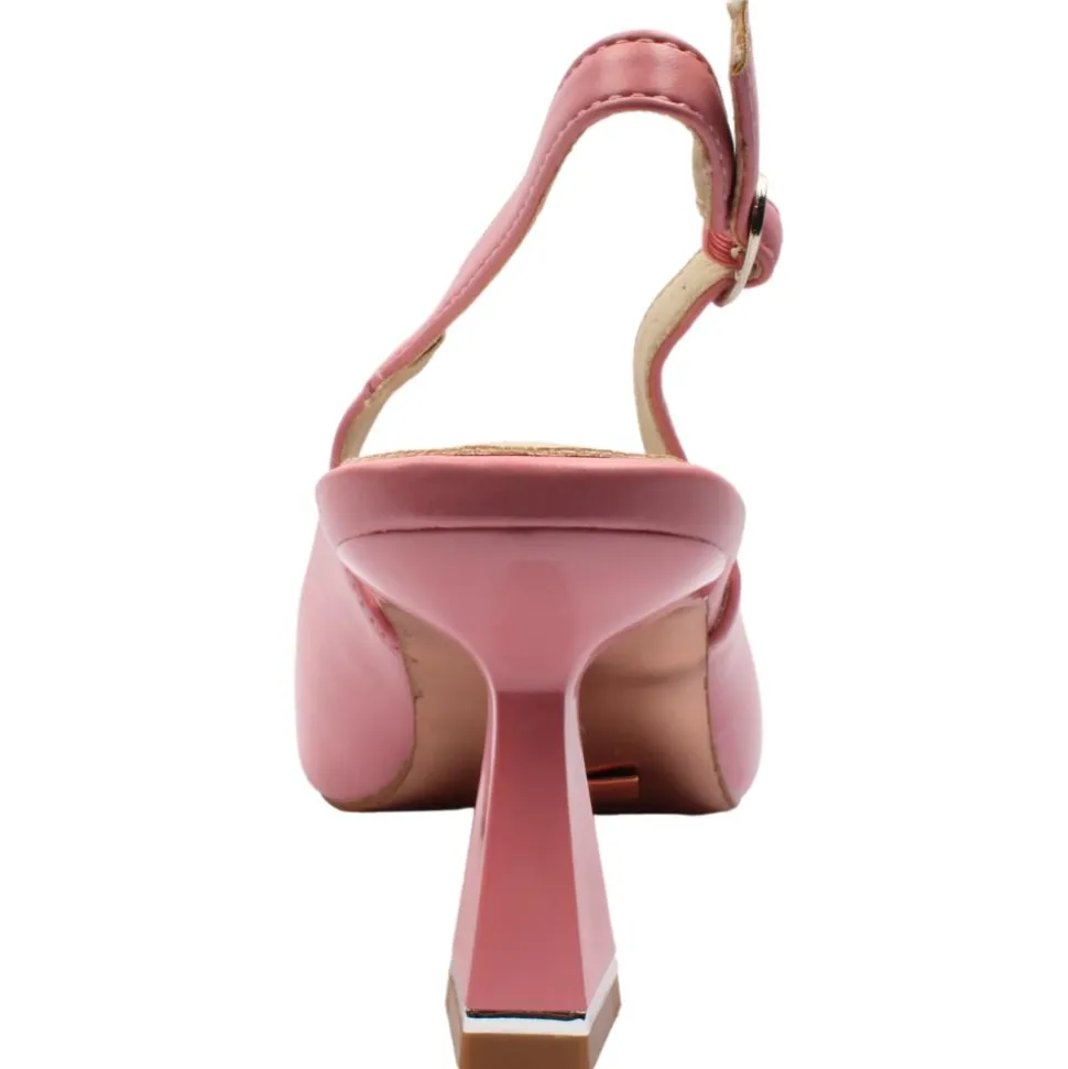 Lady In Blue Shoe - Pink