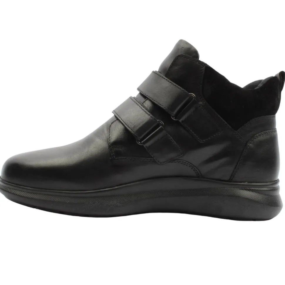 89250Solomon Boot - Black