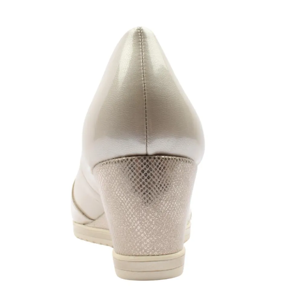 Tamaris 22323 Wedge Shoe - Champagne