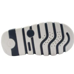 B3555c Junior Runner - Pistachio