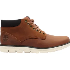 Ca13ee Laced Boot - Brown