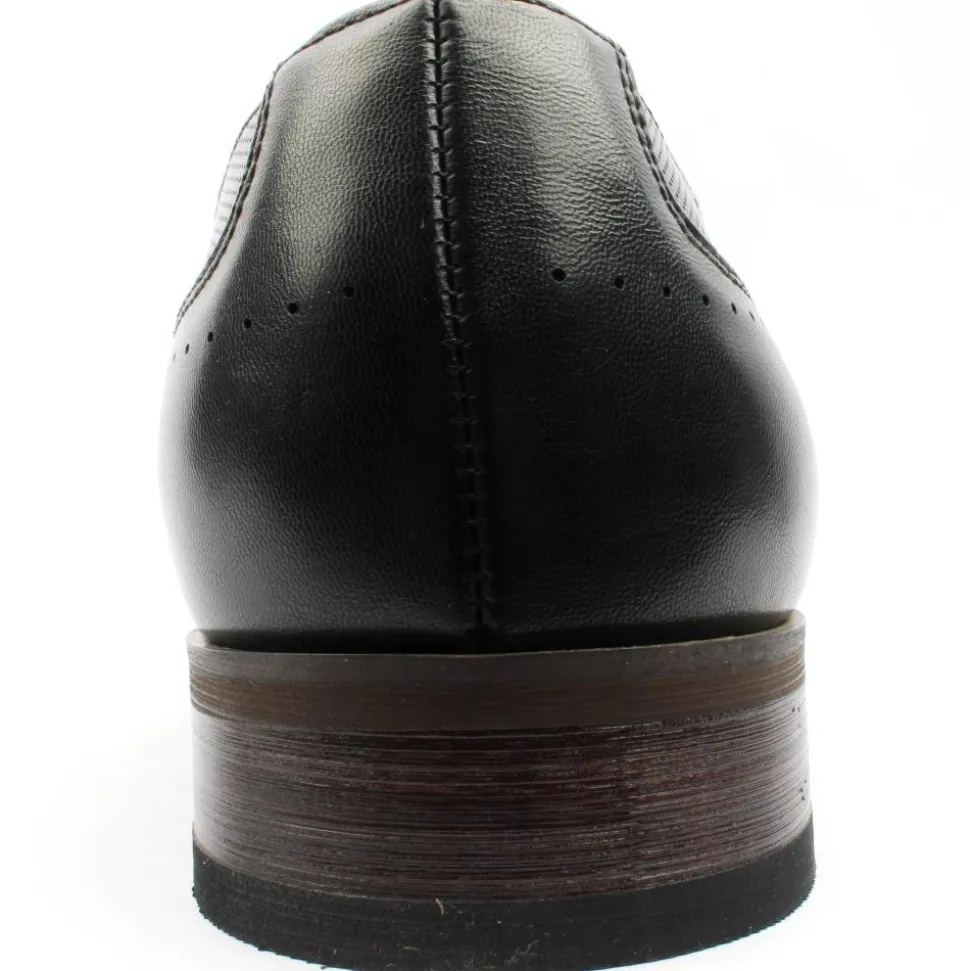 -176 Laced Shoe - Black