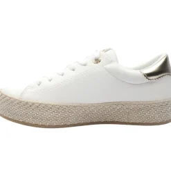 23713 Laced Shoe - White Gold