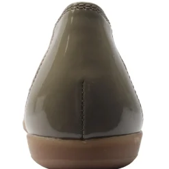 22172 Pomp Shoe - Taupe