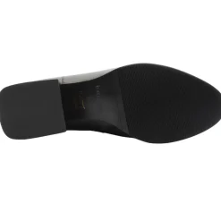 Q068 Low Heel Boot - Black