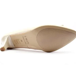 8187 219 Shoe - Gold