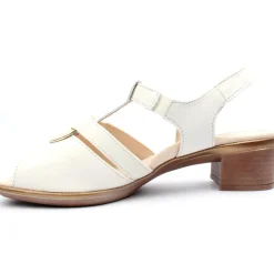 35730 Strap Sandal - Cream