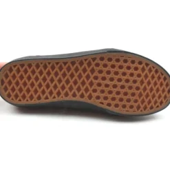 Vans 106Vulcanized Junior Shoe - Black Black