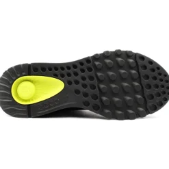 835303 Waterproof Shoe - Black