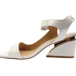 Yaxley Sandal - Beige